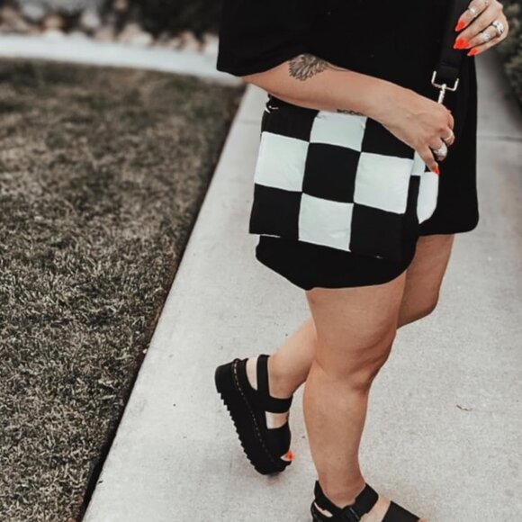 Neiman Marcus Woven Quilted Checkered Crossbody Purse - Picture 2 of 6